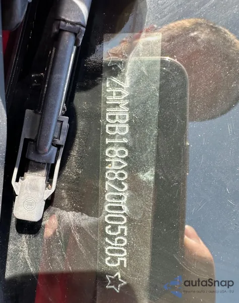 2002 Maserati Spyder Cambiocorsa z USA, uszkodzony, nr VIN ZAMBB18A820005905